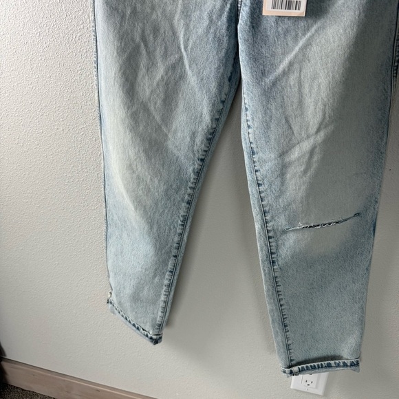 New REVICE Denim Ex-Boyfriend Jeans Player One Denim Distressed Women’s Size 28 - Picture 5 of 16